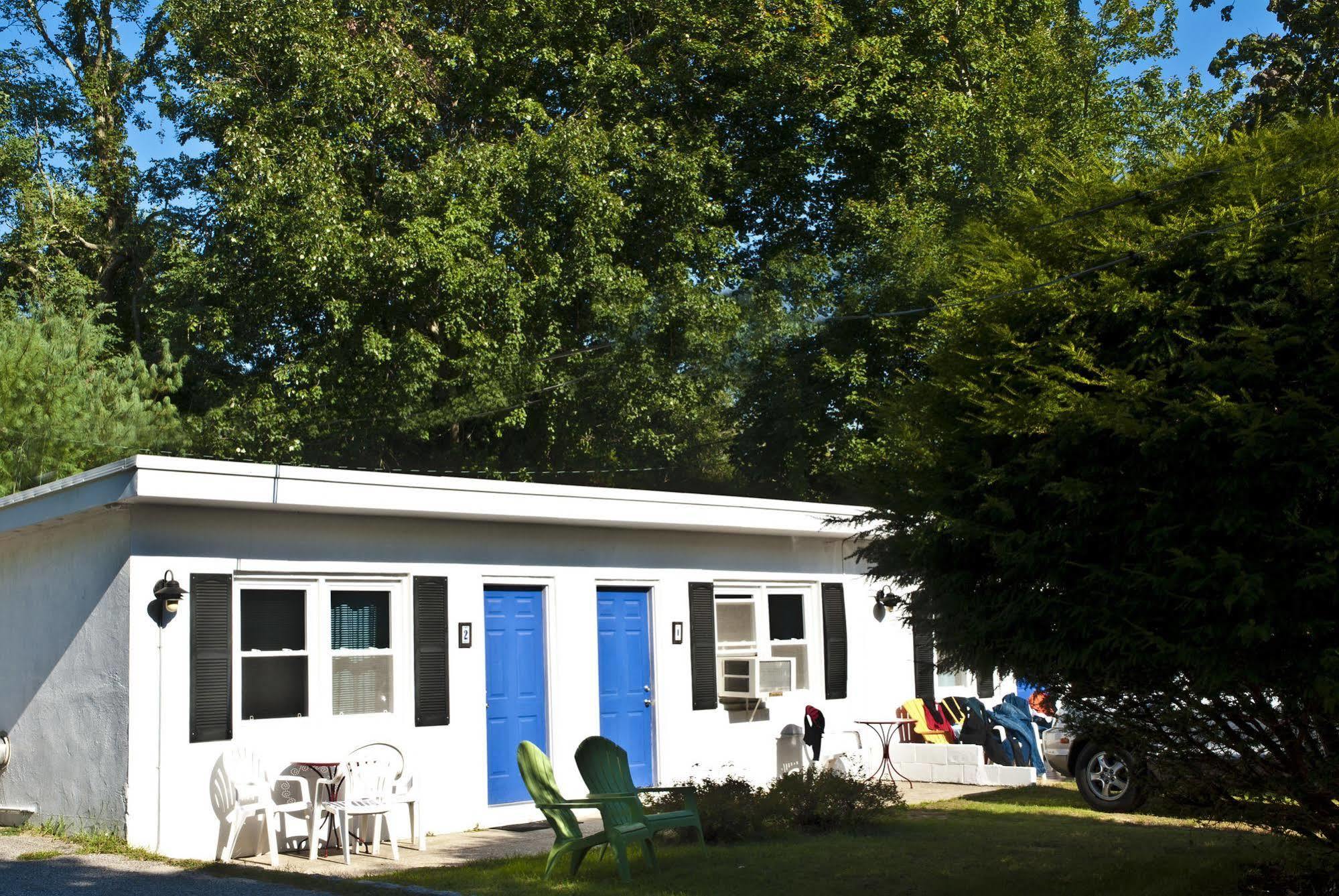 סאות'האמפטון The Easterner Motel מראה חיצוני תמונה